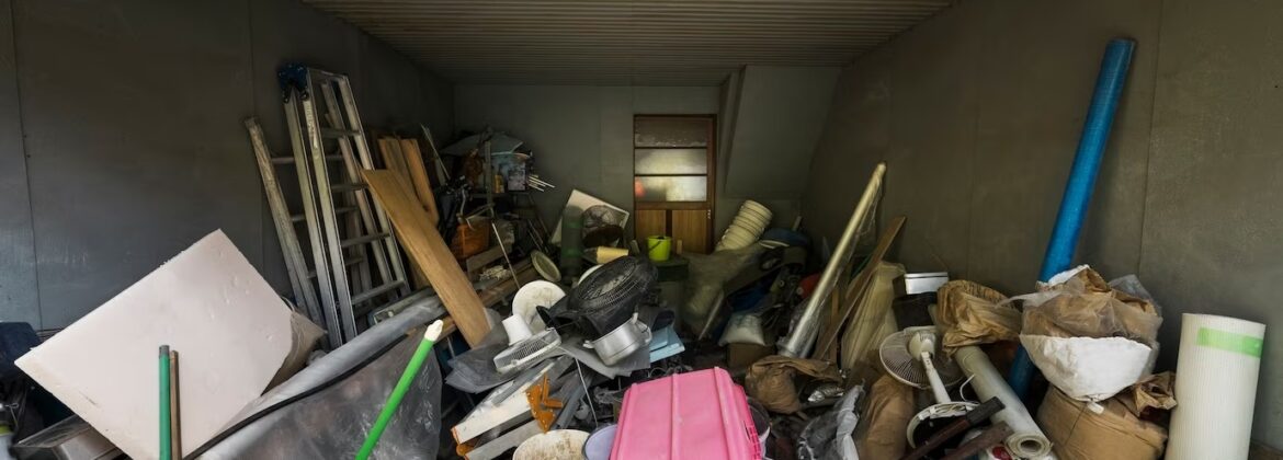 Get Rid Of Unwanted Junk In Rhode Island: Hire The Pros