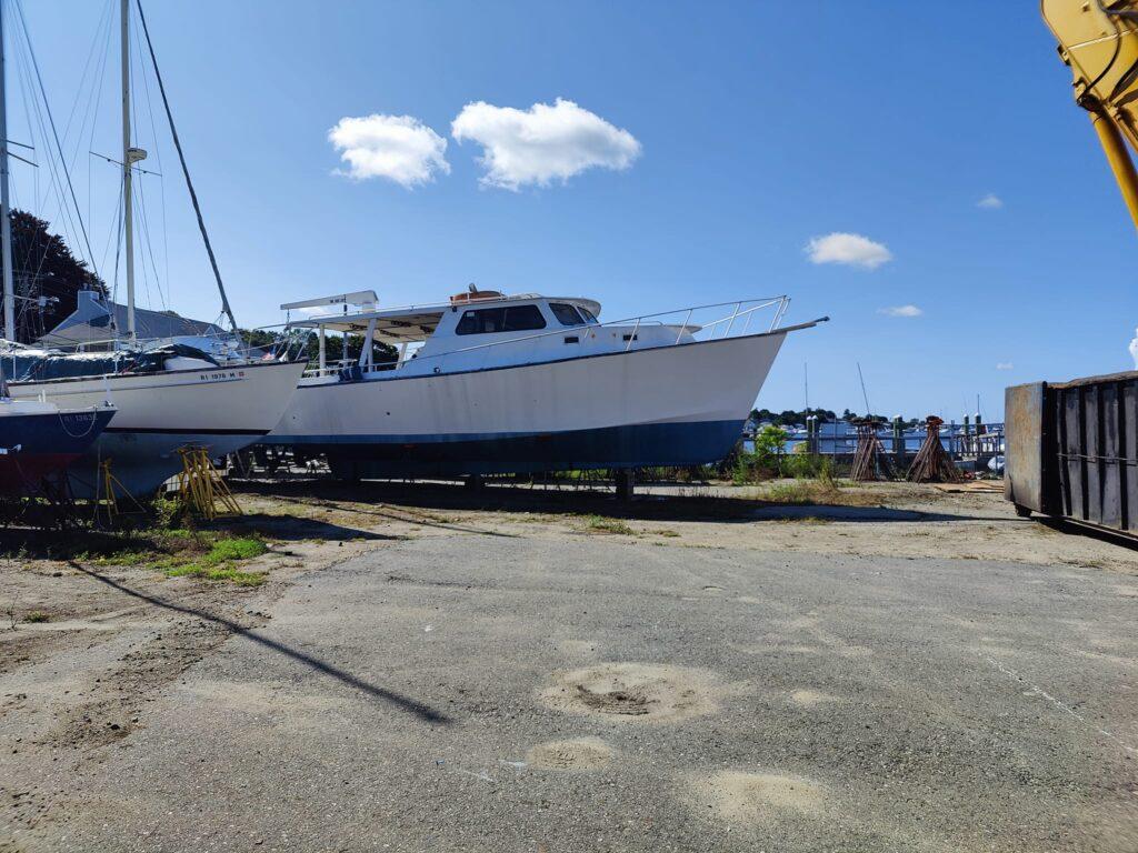 Local Boat Removal in Rhode Island and Southern Massachusetts by Rapid Junk Removal RI