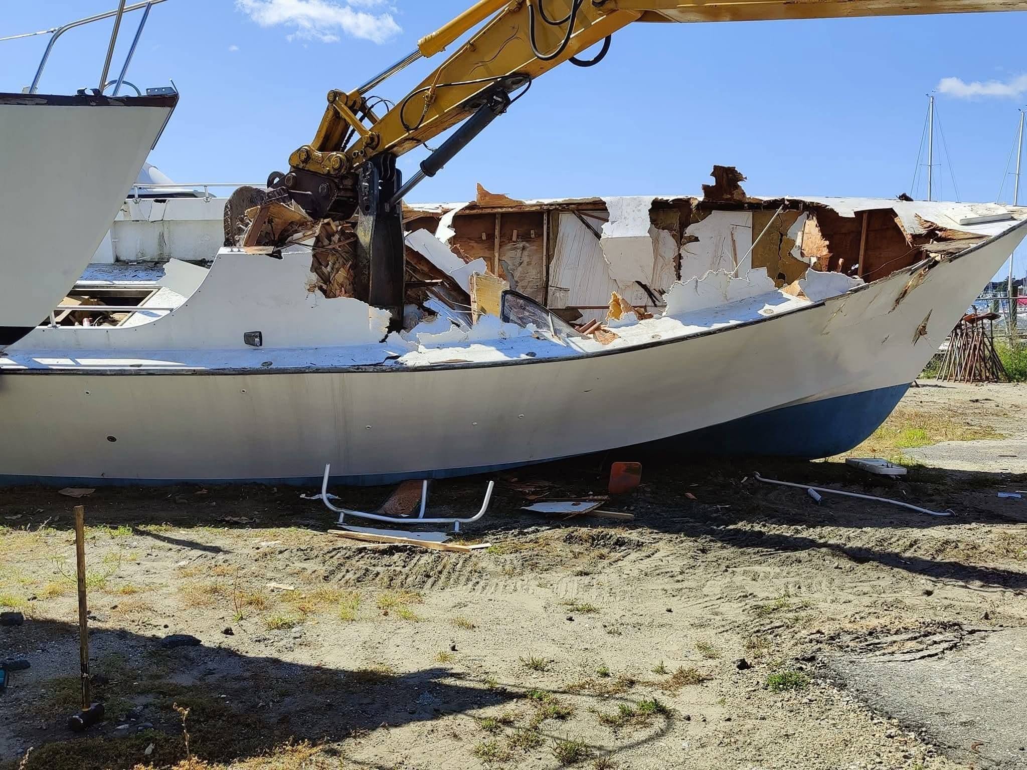 boat removal rhode island