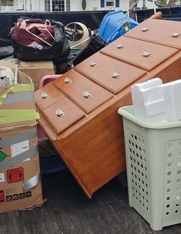curbside junk pickup in rhode island
